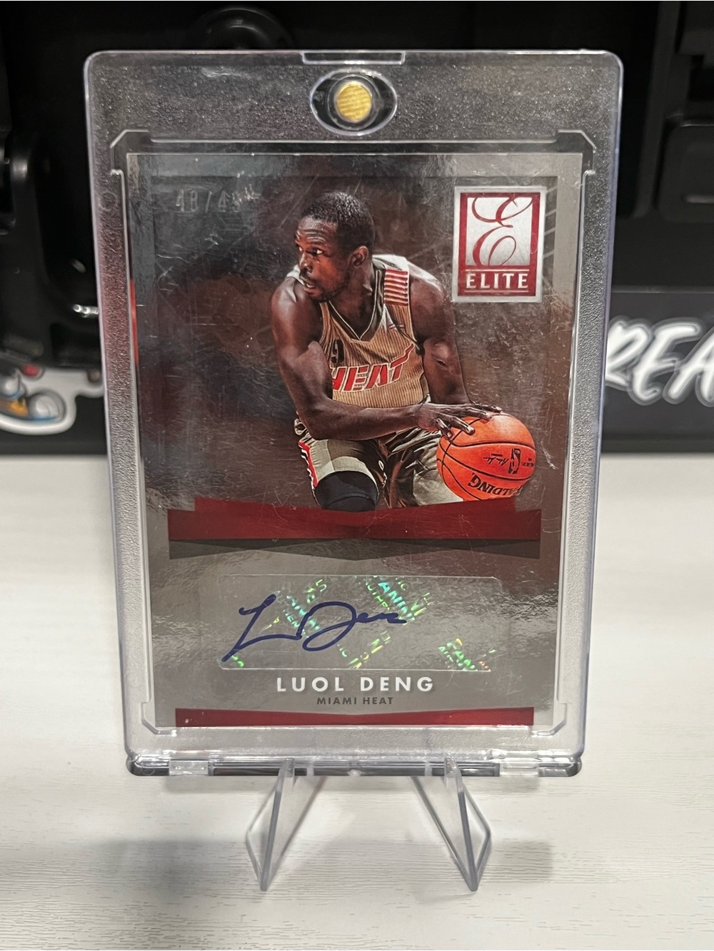 Lull Deng auto /49 card